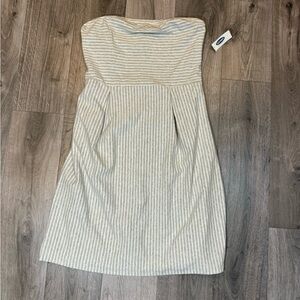 Old navy dress size medium (nwt)